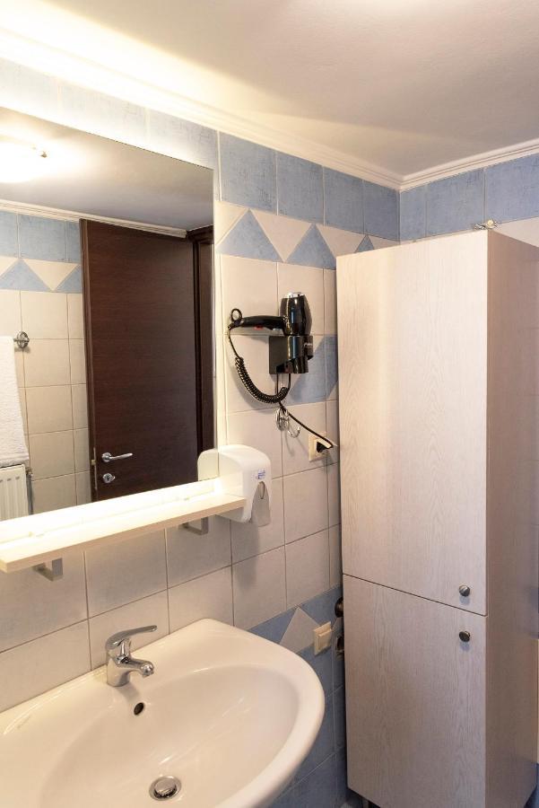 Plumi City Apartments خانيا المظهر الخارجي الصورة