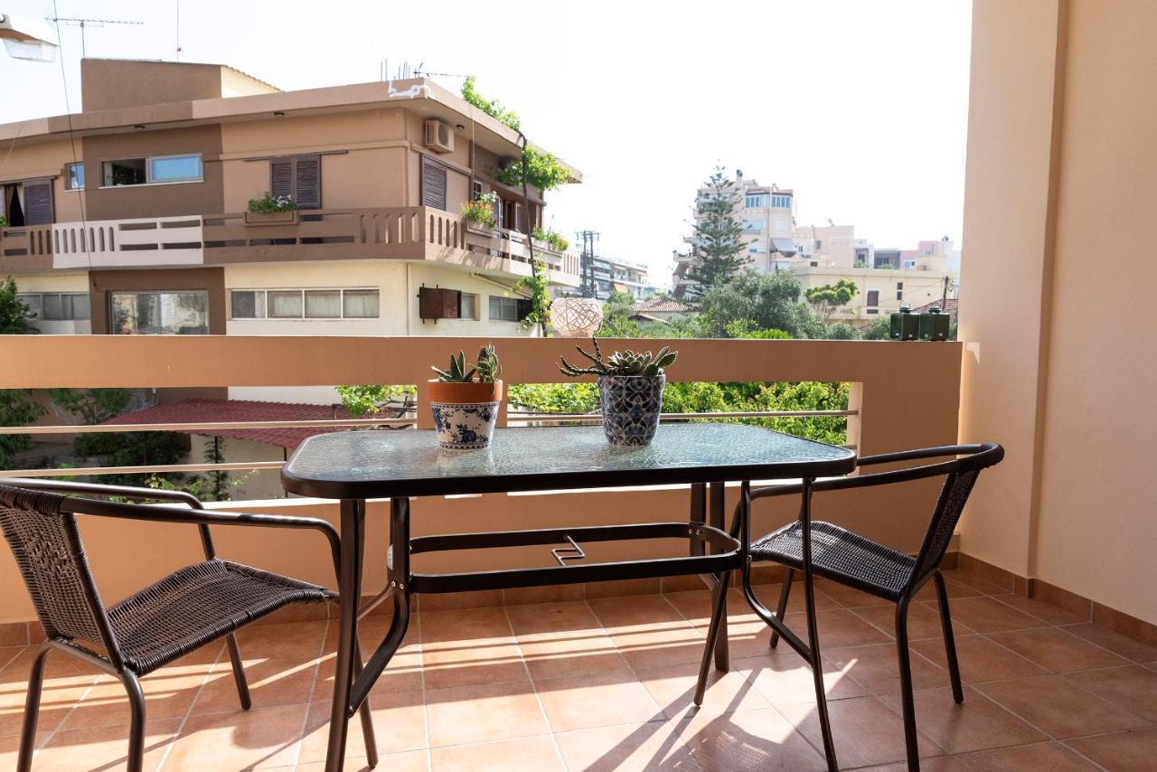 Plumi City Apartments خانيا المظهر الخارجي الصورة