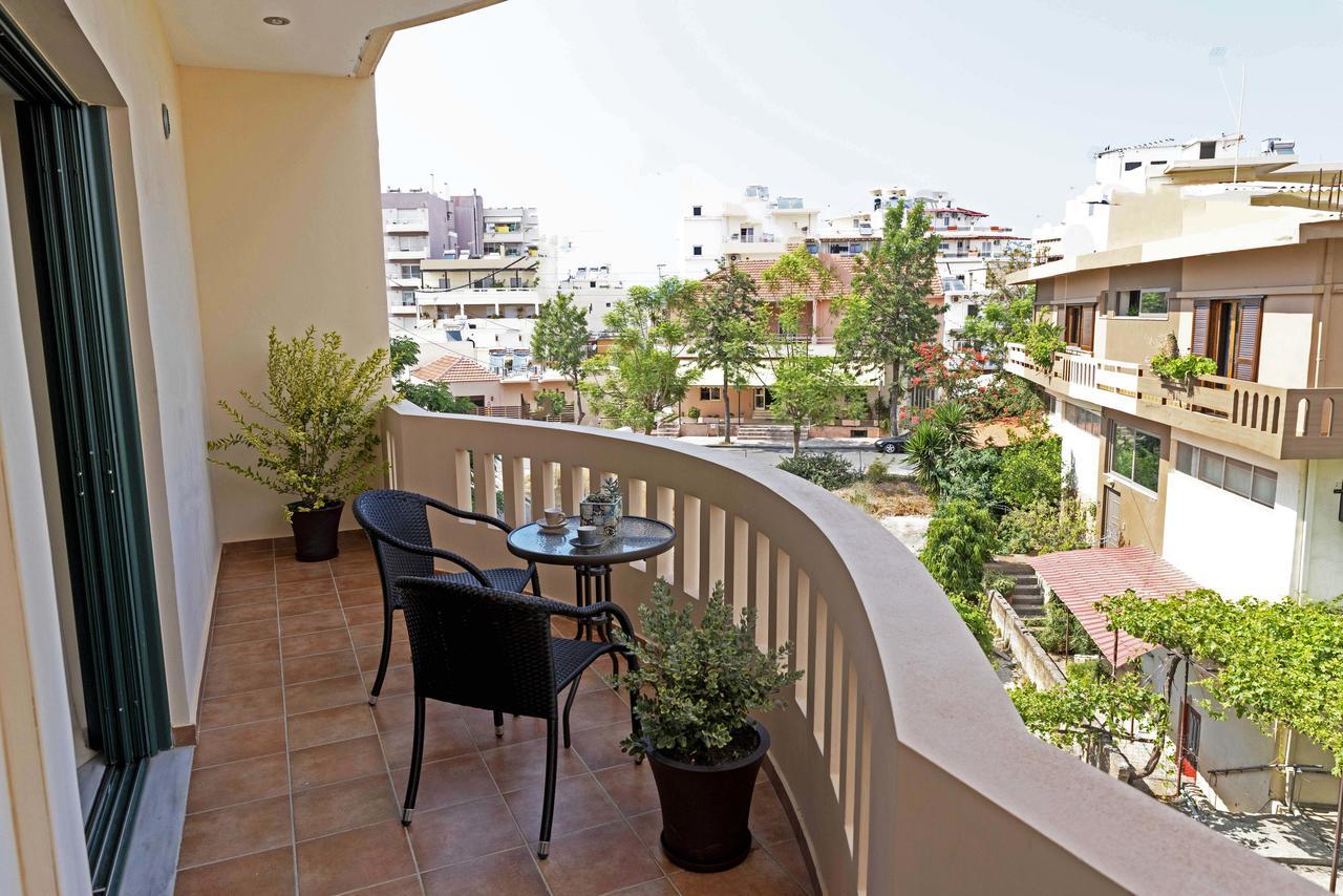 Plumi City Apartments خانيا المظهر الخارجي الصورة